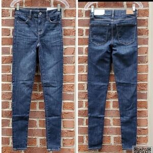 NWT American Eagle Jeans Size 2 Long Hi-Rise Next Level Stretch